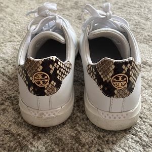 Tory Burch Howell sneaker